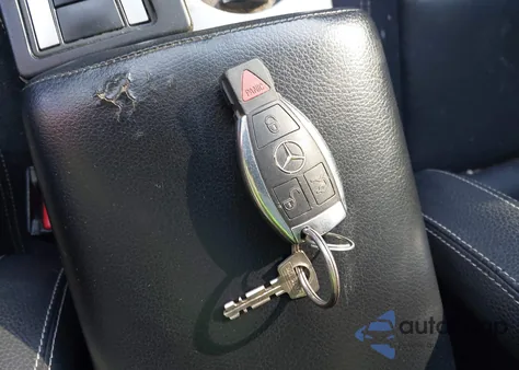 2016 Mercedes-Benz Slk 300 из США, поврежденный, VIN WDDPK3JA1GF123708